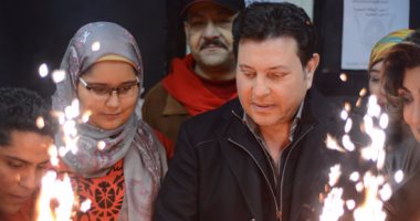 بالفيديو والصور.. هانى شاكر يحتفل بعيد ميلاده وسط محبيه 