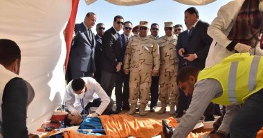 محافظ أسيوط يشهد تجربة مواجهة الطوارئ بالمطار الدولى
