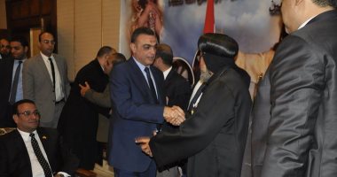 بالصور.. نواب القليوبية يعزون فى شهداء البطرسية بمطرانية شبرا الخيمة