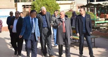 رئيس جامعة طنطا يتفقد كلية التربية