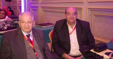 بمؤتمر دهنيات الدم.. أستاذ غدد صماء: عدم ضبط السكر يسبب مشاكل بالقلب 