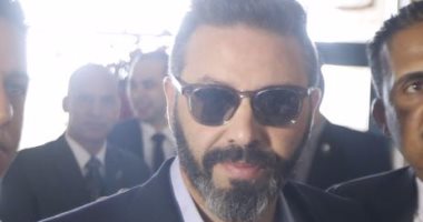 بالصور.. حازم إمام عن الفتنة فى المنتخب: هادى خشبة كان "بيخبطنى" كل ماتش ولم أشكوه 