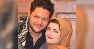 هل تكرر أنغام تجربة حماقى.. فتاة تطالبها بحضور حفل زفافها عبر "فيس بوك"