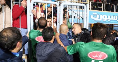 مشادة بين جماهير الشرقية واللاعبين بعد ثنائية الزمالك