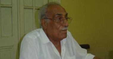 رحيل الكاتب والمترجم والمناضل فخرى لبيب.. وصلاة الجنازة اليوم