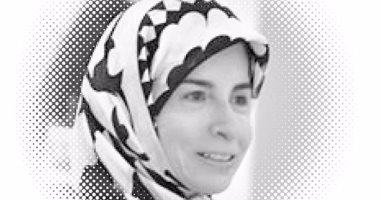 سيدة حكومة الحريرى الوحيدة: كسرنا السقف الذكورى فى لبنان