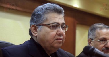 بالصور.. وزير التعليم العالى: تخصيص 19 لجنة لوضع رؤية للبحث العلمى