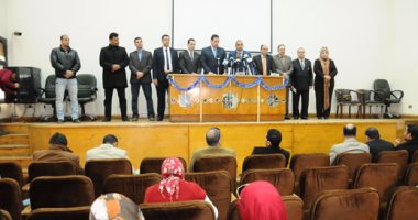 نقيب الصيادلة: إغلاق كلى للصيدليات حال استمرار الزيادة العشوائية للأسعار