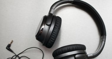 لو هتشترى "هاند فرى".. 5 نصائح لاختيار سماعة مناسبة 