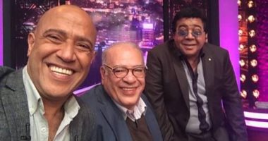 أشرف عبد الباقى يسترجع ذكرياته مع هنيدى وآدم وصلاح عبد الله فى "عيش الليلة"