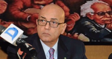 محمد سلماوى: وزير الثقافة أطمئن على جابر عصفور اليوم 