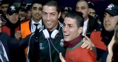 5 أشخاص فولة واتقسمت نصين من نجوم الكرة.. صور