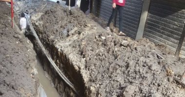 شكوى المحال التجارية بشارع عمر بن الخطاب بالمنيا بسبب إصلاحات ماسورة الصرف