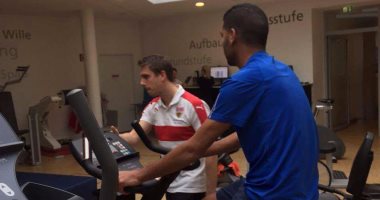 ظهير الزمالك يخوض أول مران فى شتوتجارت