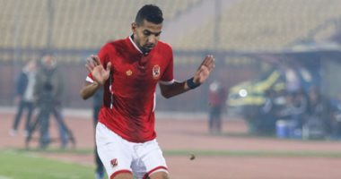 البدري يٌهدد مؤمن زكريا بالتجميد فى الأهلى بسبب "ملايين" السعودية