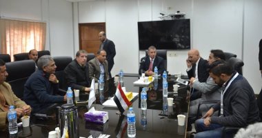 بالصور.. محطة كهرباء البرلس تتكلف 2 مليار يورو ومحافظ كفر الشيخ يتفقدها 