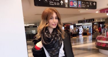 يارا تنشر صورة أثناء توجهها لشرم الشيخ لإحياء حفل رأس السنة