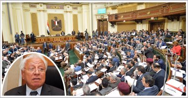 "الأقدمية أو الكفاءة".. أيهما أفضل للترقية بالمناصب الحكومية.. خبراء سياسيون: الأقدمية سبب فشل وترهل الجهاز الإدارى و"الأداء هو الحاكم".. القوى العاملة بالبرلمان: "الخدمة المدنية" سيغير الموروث القديم
