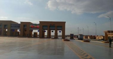 المرور يعيد فتح طريق العلمين الصحراوى عقب انتهاء الشبورة الصباحية 