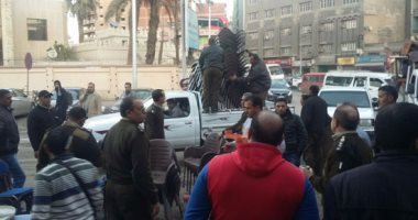 بالصور.. حملة مكبرة على مقاهى طنطا قبل مباراة الأهلى والزمالك 