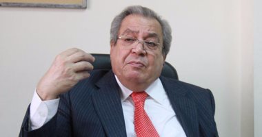 جابر عصفور ومصطفى الفقى وعصام شرف فى جلسة حوارية بالأعلى للثقافة
