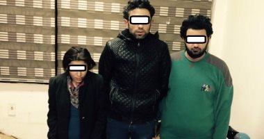 مباحث الآداب تضبط سيدة فى وضع مخل مع شخصين بالوادى الجديد