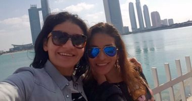 بعد نجاح رنا.. السبكى يدفع بابنته ندى لعالم الإنتاج بـ"هروب اضطرارى"