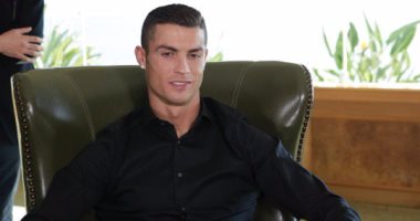 كريستيانو رونالدو لـ"عمرو أديب": لا أقلد أحدًا ولا يوجد مثل أعلى لى