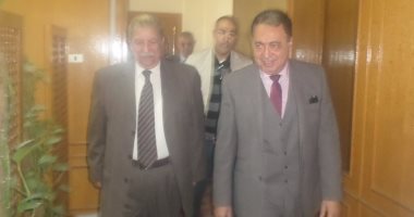 بالصور.. وزير الصحة يصل الإسماعيلية لافتتاح أقسام جديدة بمستشفى الأورام