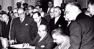 ذات يوم.. وفد برلمانى سورى يزور مصر ويطلب الوحدة ويسأل عن سليمان الحلبى 