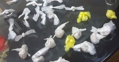 سقوط عاطلين بحوزتهما كمية من الهيروين قبل ترويجها بالخانكة فى القليوبية