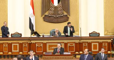 البرلمان يوافق نهائيا على تخصيص نسبة من القيمة المضافة للتأمين الصحى للطلاب 