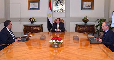 وزير قطاع الأعمال للرئيس السيسي: عدد الشركات الرابحة ارتفع إلى 66