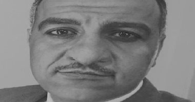 هشام إسماعيل ينشر صورة مجسدا شخصية جمال عبدالناصر على "فيس بوك"