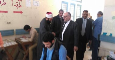 جولات لقيادات جامعة الأزهر للاطمئنان على سير امتحانات الفصل الأول