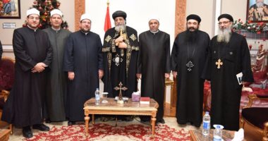 البابا تواضروس يستقبل تهانى عيد الميلاد بالمقر البابوى ويلتقى وزير الأوقاف