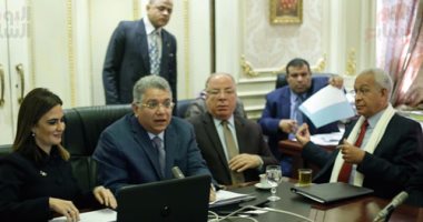 عضو "تعليم" البرلمان يوجه سؤالا للوزير حول الاستعدادات للعام الدراسى المقبل