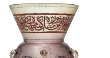 بالصور.. تعرف على أسعار بيع المشكاوات الأثرية فى أكبر المزادات العالمية