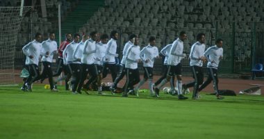 رمضان صبحى أساسيًا فى المنتخب أمام أوغندا بدلاً من عبد الله السعيد 