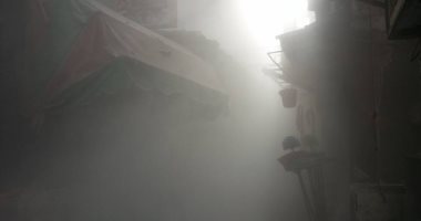 إنهيار أجزاء من منزل قديم بشارع شميس بالسويس