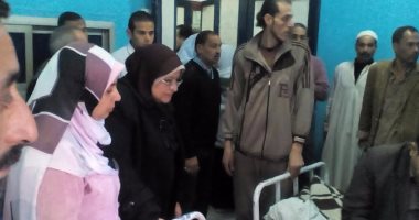صحة المنوفية: مصابة فى انقلاب سيارة بمصرف فقدت ابنتيها فى الحادث