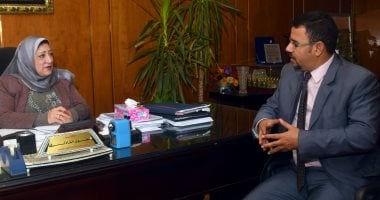 رئيس "مصر للصوت والضوء": شركة عالمية تضخ مليار جنيه لتطوير منطقة الأهرامات على غرار دبى.. والسياحة تتعرض لحرب خارجية بدليل أحداث تركيا.. نجوى الشاذلى: وزارة الآثار تماطل فى تسديد 29 مليون جنيه مديونية