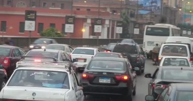 حملات مرورية مكبرة بمحاور القاهرة والجيزة لرصد المخالفات