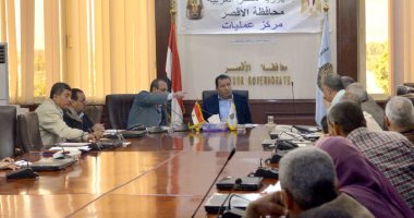 محافظ الأقصر يطالب بإنهاء تشغيل محطة صرف الطود وإنشاء "قرى منتجة"