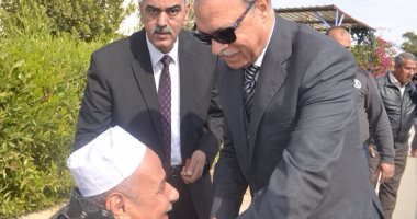 محافظ قنا يسلم 58 من الأجهزة التعويضية لذوى الإحتياجات الخاصة