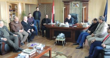 مدير أمن المنيا يطالب "التموين" بضخ السلع الأساسيه بالأسواق 