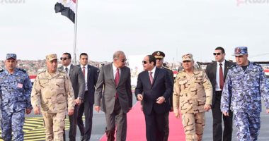  مصر تبحر نحو المستقبل.. السيسى يفتتح مشروعات بـ"سفاجا"