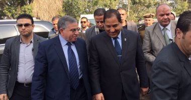 وزير التموين يصل الغربية لتفقد شركة الإسكندرية للزيوت بكفر الزيات