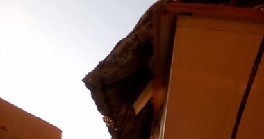 انهيار جدار منزل بالمنشية الجديدة بالمحلة وإخلاء منزلين مجاورين له