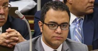أصغر أعضاء البرلمان سنا ضيف "بين قوسين" على راديو مصر.. غدا